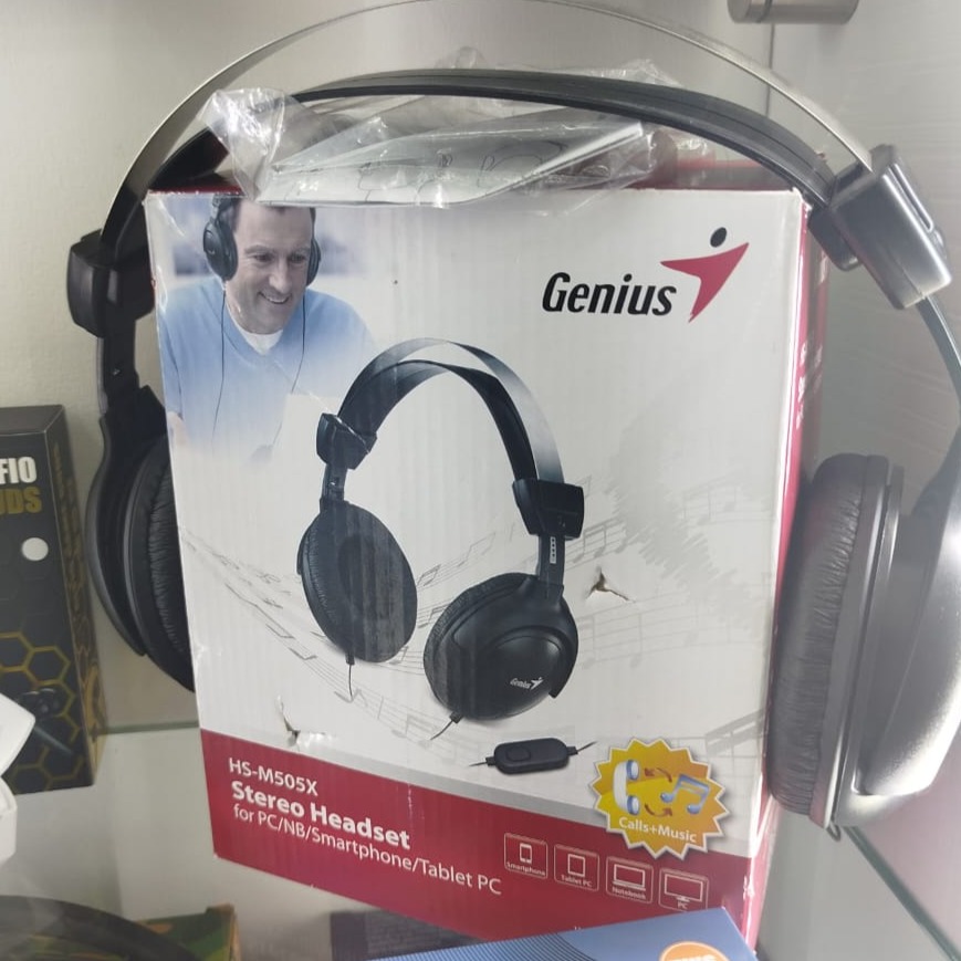 AUDIFONOS GENIUS HS-M505X